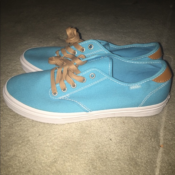 Vans - Picture 5 of 6